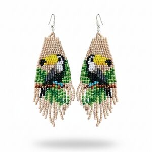 🆕️ Handcrafted Beaded Bird Earrings - Green and Yellow